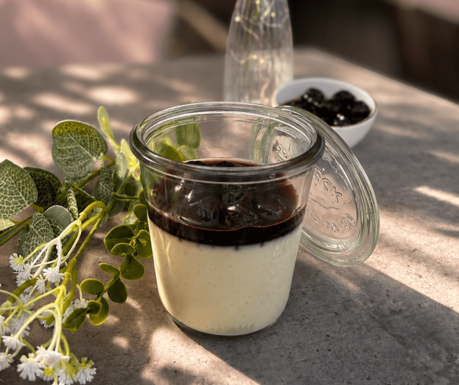 Panna Cotta all'Amarena.png
